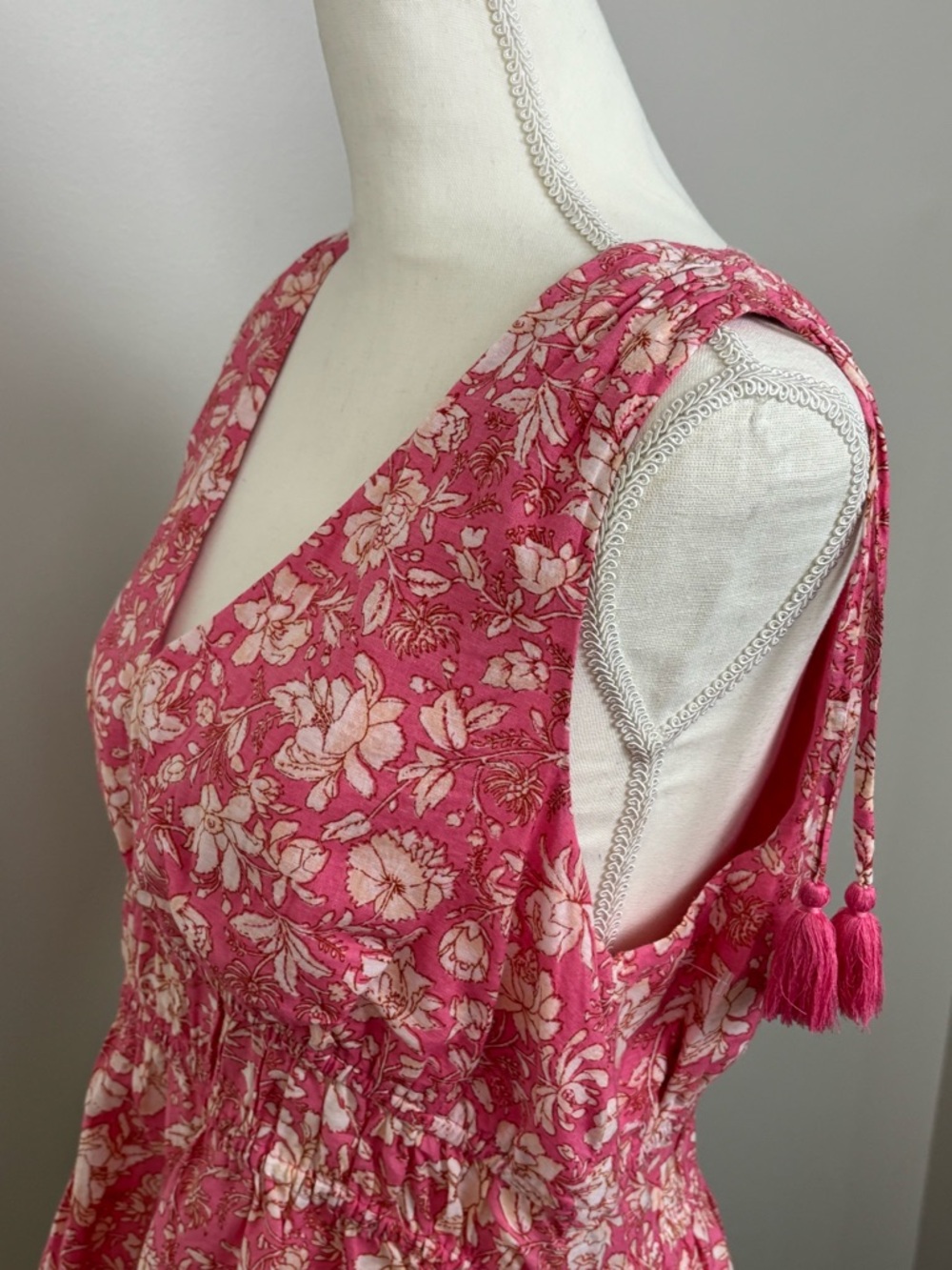J Crew Top Womens Lg Pink White V-Neck Cotton Voile in Tossed Floral Blouse - Picture 6 of 13